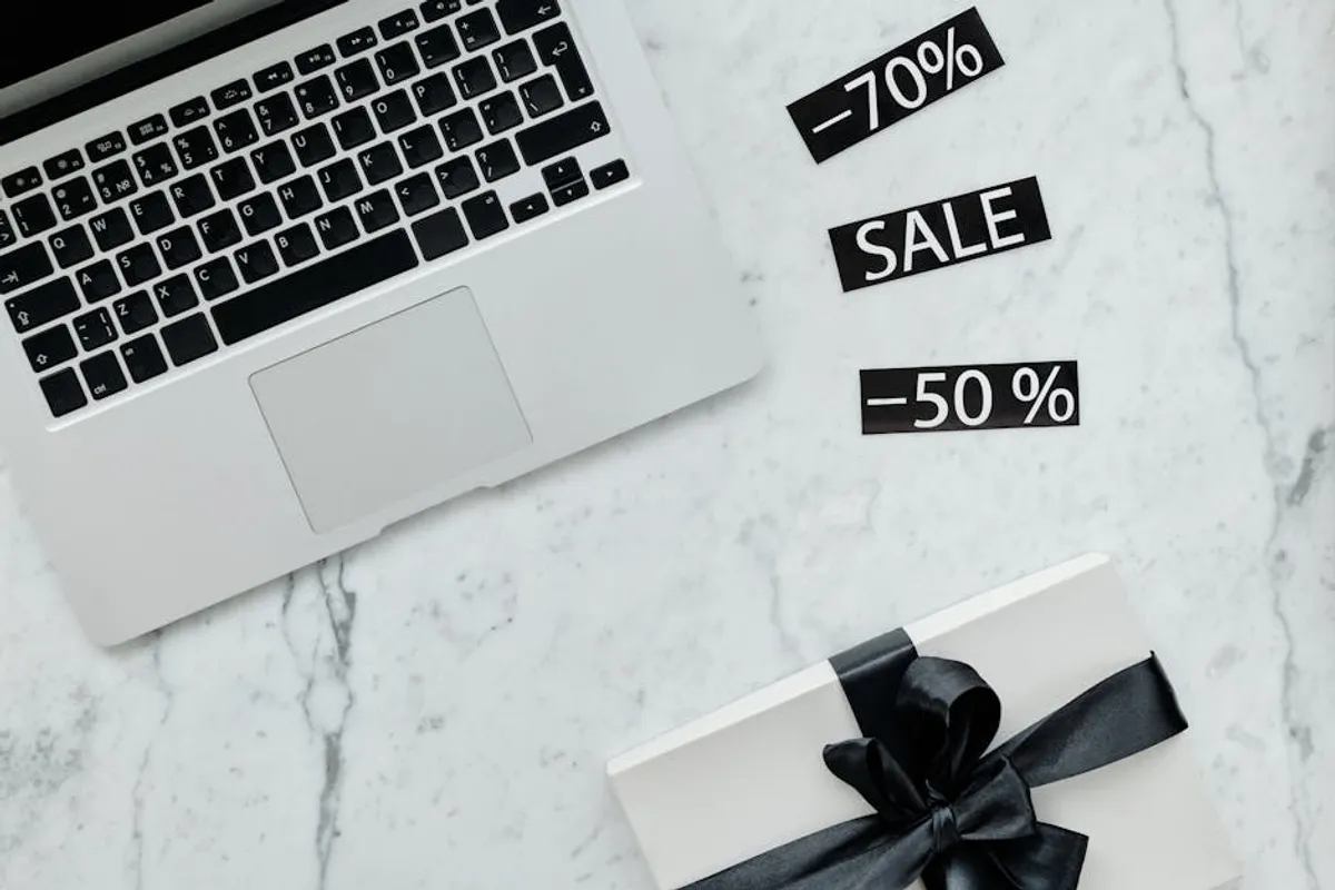 How Flash Sales Work and When to Buy