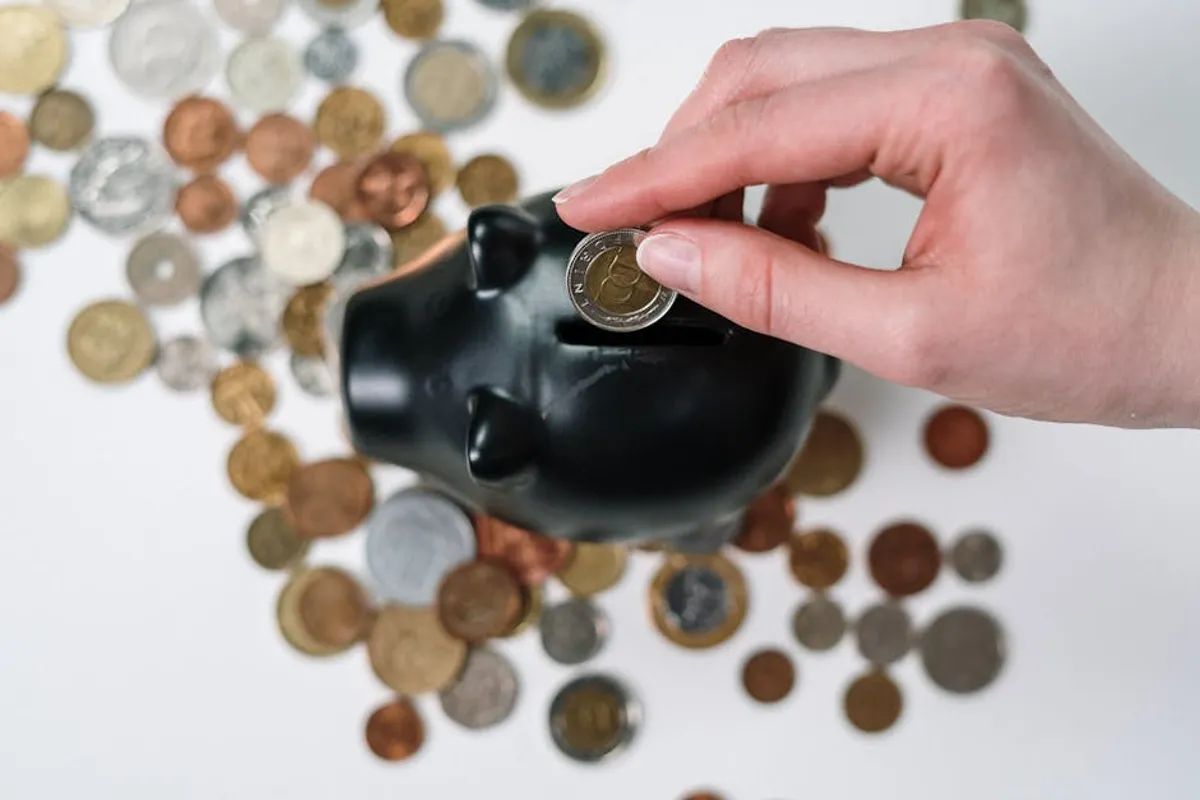How to Save Money With Cashback and Coupons