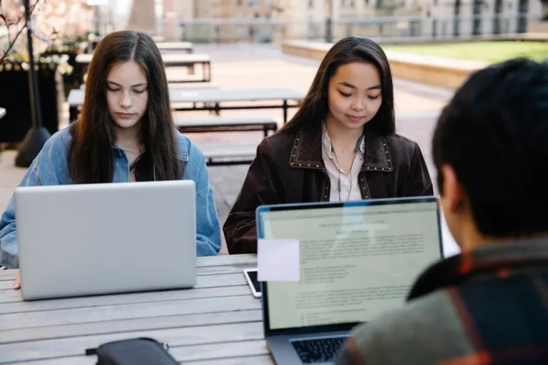 Student Discount Guide: Where to Save Money